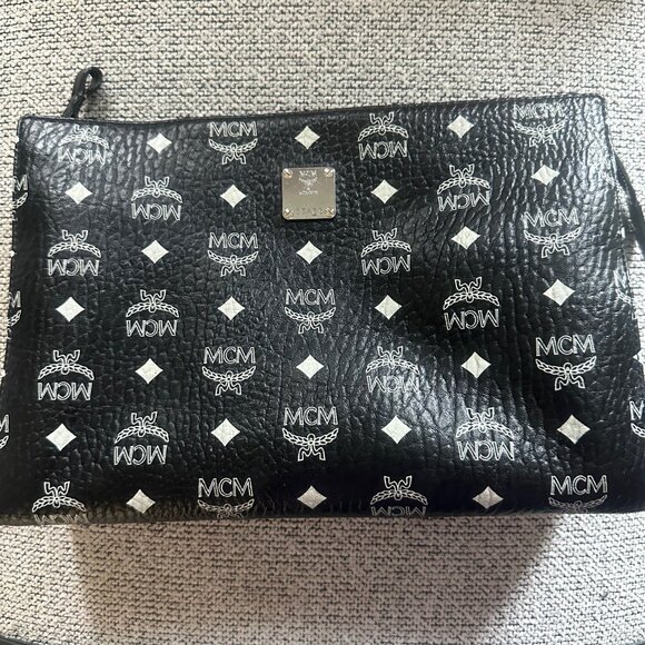 MCM Black Leather Clutch Pouch Toiletry Bag 11.5 x 7 3/4" - Picture 1 of 12